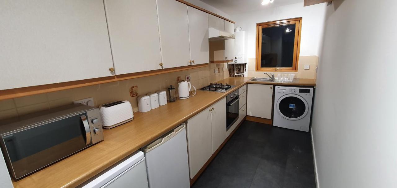 Spacious, Modern 3 Bedroom Luxury Flat In Centre Location Broughty Ferry Eksteriør bilde