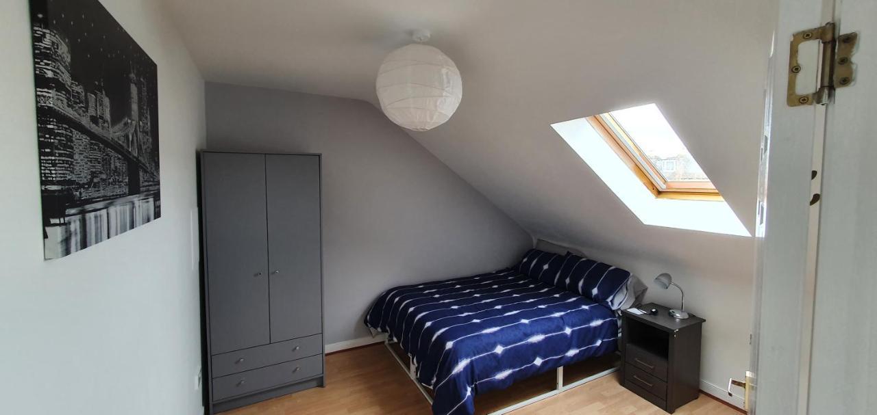 Spacious, Modern 3 Bedroom Luxury Flat In Centre Location Broughty Ferry Eksteriør bilde