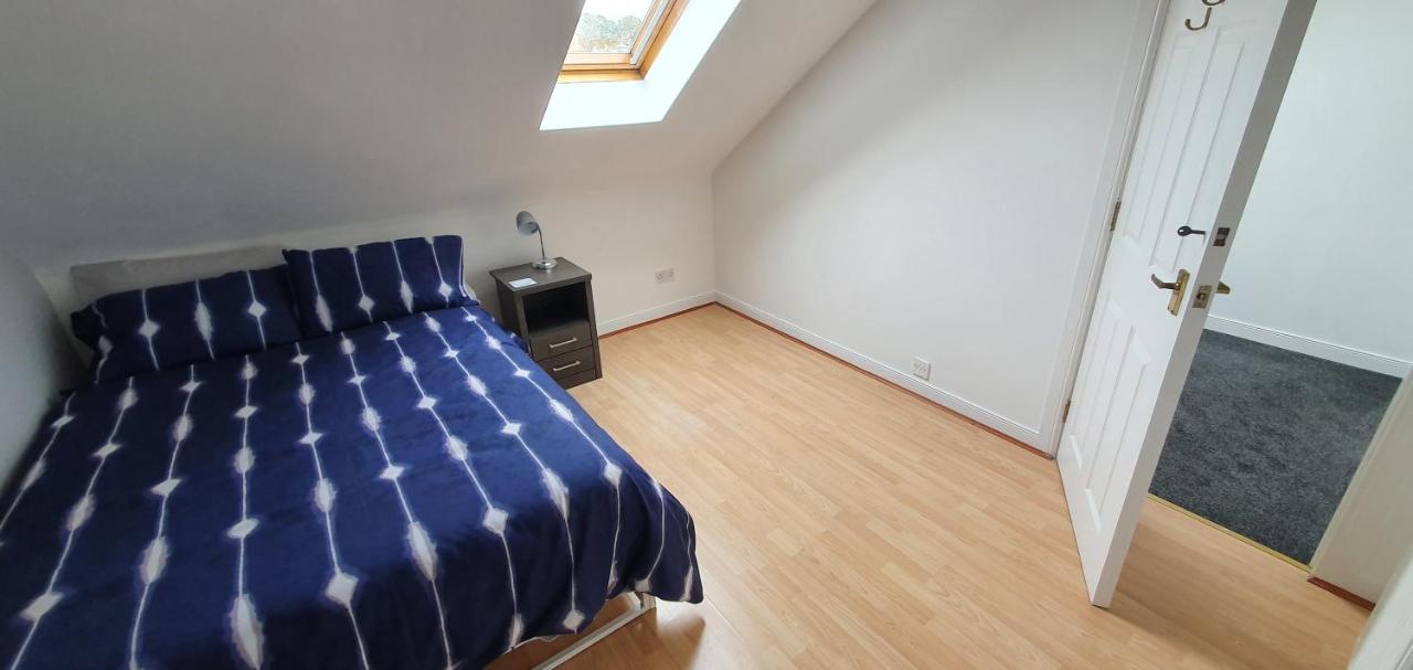 Spacious, Modern 3 Bedroom Luxury Flat In Centre Location Broughty Ferry Eksteriør bilde
