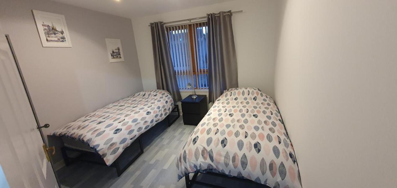 Spacious, Modern 3 Bedroom Luxury Flat In Centre Location Broughty Ferry Eksteriør bilde