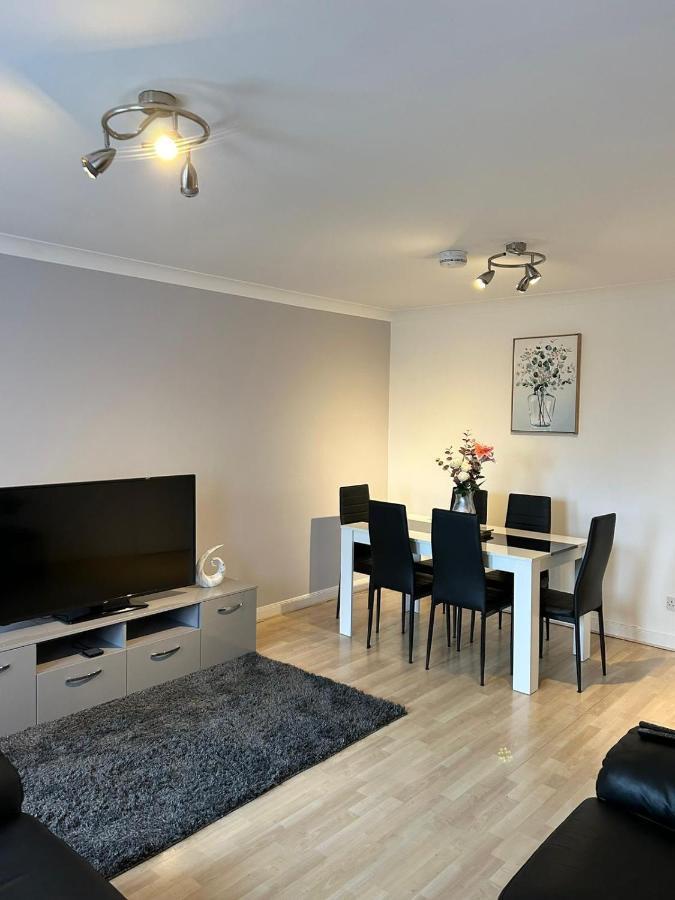 Spacious, Modern 3 Bedroom Luxury Flat In Centre Location Broughty Ferry Eksteriør bilde